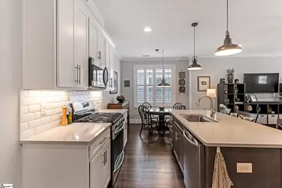 27 Center Street, Travelers Rest, SC 29690 - Photo 13