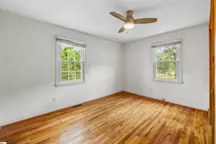 14 Hudson St, Taylors, SC 29687 - Photo 13