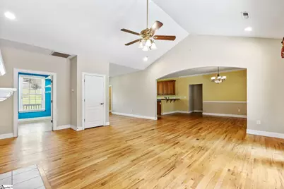 95 Brooke Ann Court, Taylors, SC 29687 - Photo 9