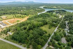 1290 Groce Meadow Rd, Taylors, SC 29687 - Photo 21