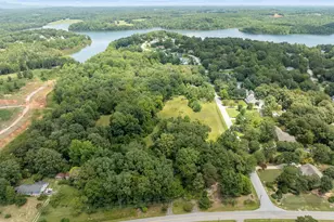 1290 Groce Meadow Rd, Taylors, SC 29687 - Photo 19