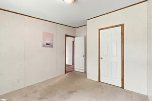 156 Falcon Ridge Dr, Boiling Springs, SC 29316 - Photo 25