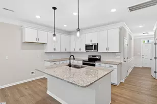 52 Fair Vlg Ln, Simpsonville, SC 29680 - Photo 3