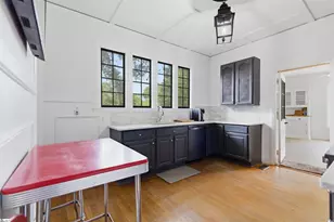 511 E Cambridge Ave, Greenwood, SC 29646 - Photo 23