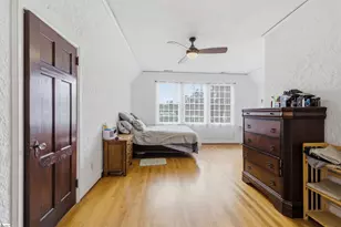 511 E Cambridge Ave, Greenwood, SC 29646 - Photo 13