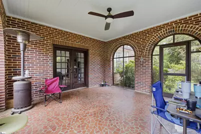 511 E Cambridge Avenue, Greenwood, SC 29646 - Photo 27