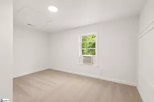 511 E Cambridge Ave, Greenwood, SC 29646 - Photo 37