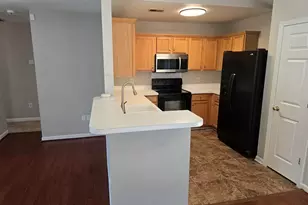 8 Hawkesbury Rd, Simpsonville, SC 29681 - Photo 5