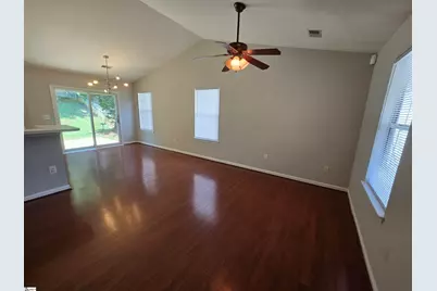 8 Hawkesbury Road, Simpsonville, SC 29681 - Photo 3