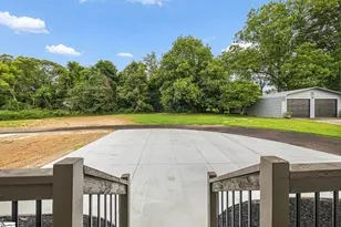 204 Liberty Dr, Easley, SC 29640 - Photo 33