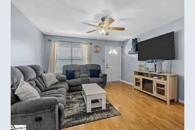 326 Blue Bonnet Drive, Spartanburg, SC 29303 - Photo 11