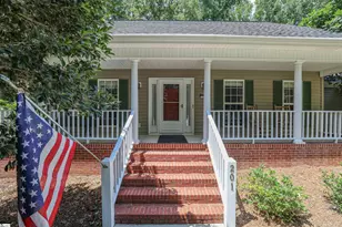 201 Holly Dr, Easley, SC 29640 - Photo 7