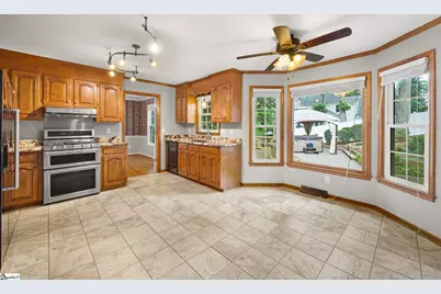 406 Deepwood Drive, Greer, SC 29651 - Photo 9