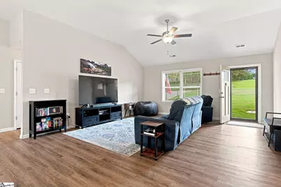 105 Stockton Lane, Moore, SC 29369 - Photo 7