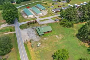 869 Poplar St, Clinton, SC 29325 - Photo 23