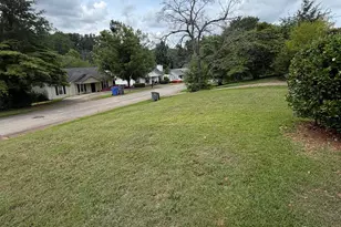 34 Shore Dr, Greenville, SC 29611 - Photo 11