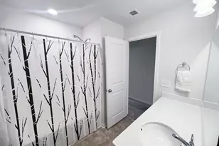 411 Whittier St, Greenville, SC 29605 - Photo 25
