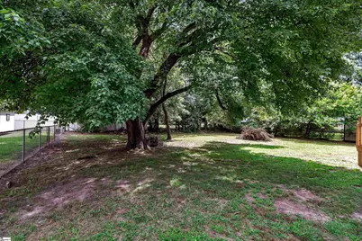 109 Avery Street, Greenville, SC 29617 - Photo 21