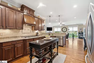 18 Redwing Court, Greer, SC 29651 - Photo 9