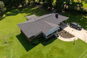 1124 Camelot Forest, Belton, SC 29627 - Photo 3