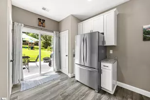 223 Eastland Dr, Greer, SC 29651 - Photo 11
