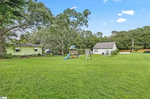 223 Eastland Dr, Greer, SC 29651 - Photo 33