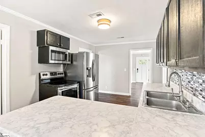 203 Hammett Street Extension, Greenville, SC 29609 - Photo 17