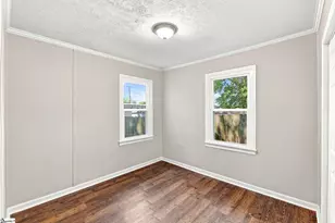 203 Hammett St Ext, Greenville, SC 29609 - Photo 13