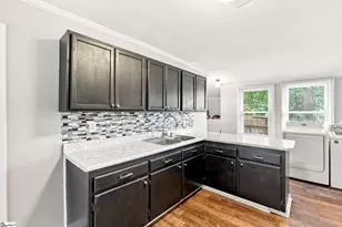 203 Hammett St Ext, Greenville, SC 29609 - Photo 15