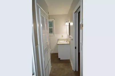 104 S Howell Street, Greer, SC 29650 - Photo 11