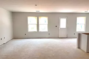 104 Decatur St, Simpsonville, SC 29681 - Photo 5