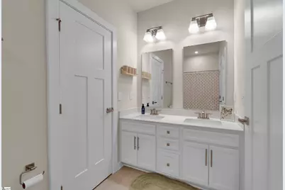 911 Bernstein Avenue, Spartanburg, SC 29307 - Photo 19