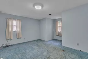 221 Dairy Ridge Rd, Spartanburg, SC 29302 - Photo 11