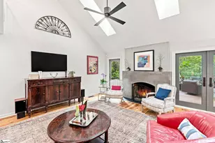 10 Marshall Ct, Greenville, SC 29605 - Photo 7