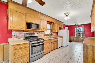 503 Edgewater Rd, Woodruff, SC 29388 - Photo 13