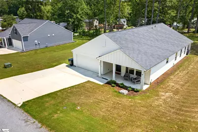 214 Woodfield Avenue, Fountain Inn, SC 29644 - Photo 35