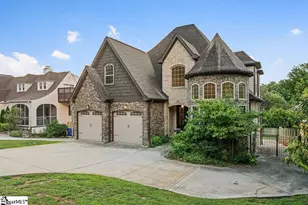 306 E Faris Rd, Greenville, SC 29605 - Photo 3