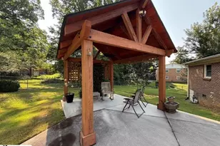 10 Dickens Ln, Taylors, SC 29687 - Photo 3