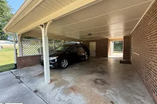 10 Dickens Ln, Taylors, SC 29687 - Photo 7