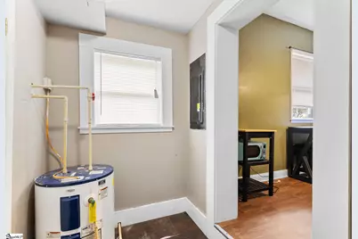 109 Jackson Street, Laurens, SC 29360 - Photo 13