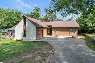 19 Kindlin Way, Taylors, SC 29687 - Photo 1