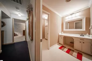 225 Walnut Hill Ln, Spartanburg, SC 29302 - Photo 33