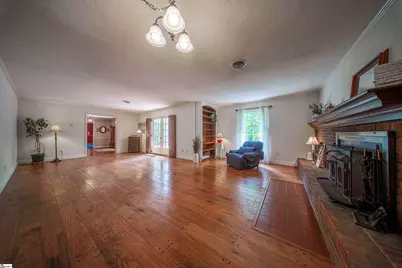 225 Walnut Hill Lane, Spartanburg, SC 29302 - Photo 9