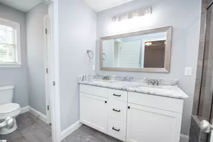 215 Zoar Heights Rd, Greer, SC 29651 - Photo 15