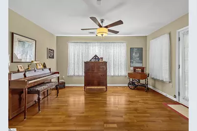 408 Pierview Way, Boiling Springs, SC 29613 - Photo 9