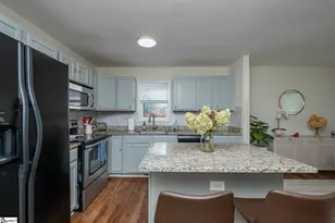 18 Fleming St, Greenville, SC 29607 - Photo 11