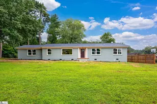 128 Galaxie Pl, Spartanburg, SC 29307 - Photo 1