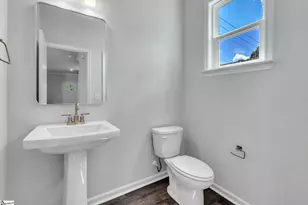 241 Willard St, Greenville, SC 29611 - Photo 11