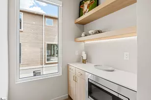 115 S Leach St, Greenville, SC 29601 - Photo 7