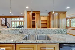 671 Rabbit Rd, Travelers Rest, SC 29690 - Photo 17